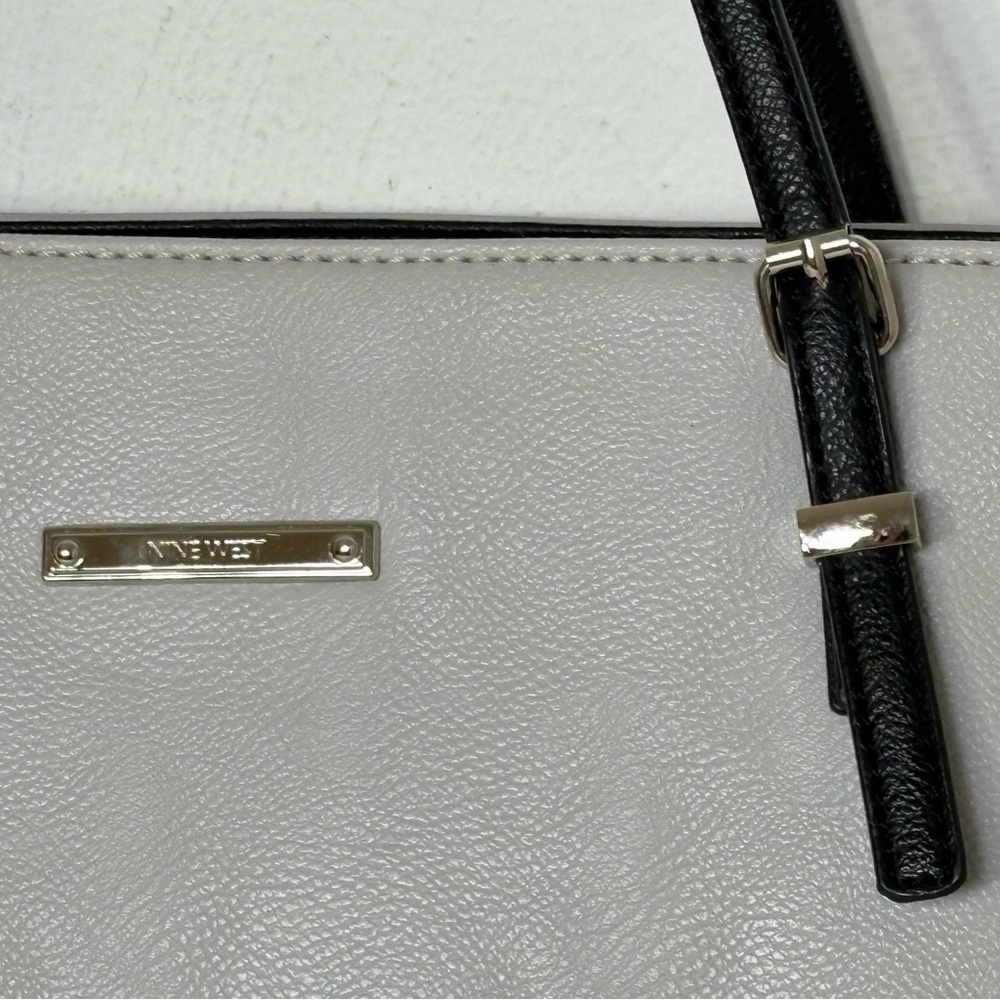 NINE WEST Vintage 90s Y2K faux leather light grey minimalist neutral tote bag - Picture 4 of 16